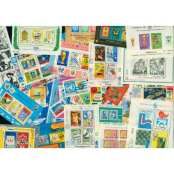 100 Blocs feuillets commémoratifs - lot 9