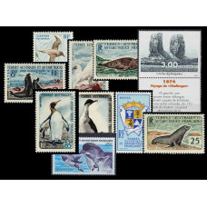 TAAF lot timbres cote 200 euros