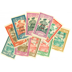 Territoire ININI - 10 timbres différents