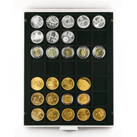 Plateau velours noir, à  35 alvéoles carrés pour monnaies/capsules jusqu'à  Ø36 mm