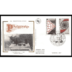 Enveloppe 1er jour 1983 -...