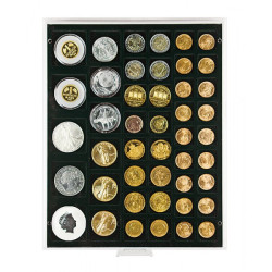 Plateau velours noir à  45 alvéoles carrés pour monnaies/capsules jusqu'à  Ø 24, 28, 39 et 44 mm