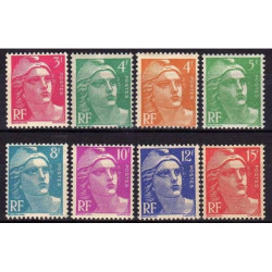 Timbres N°806/813